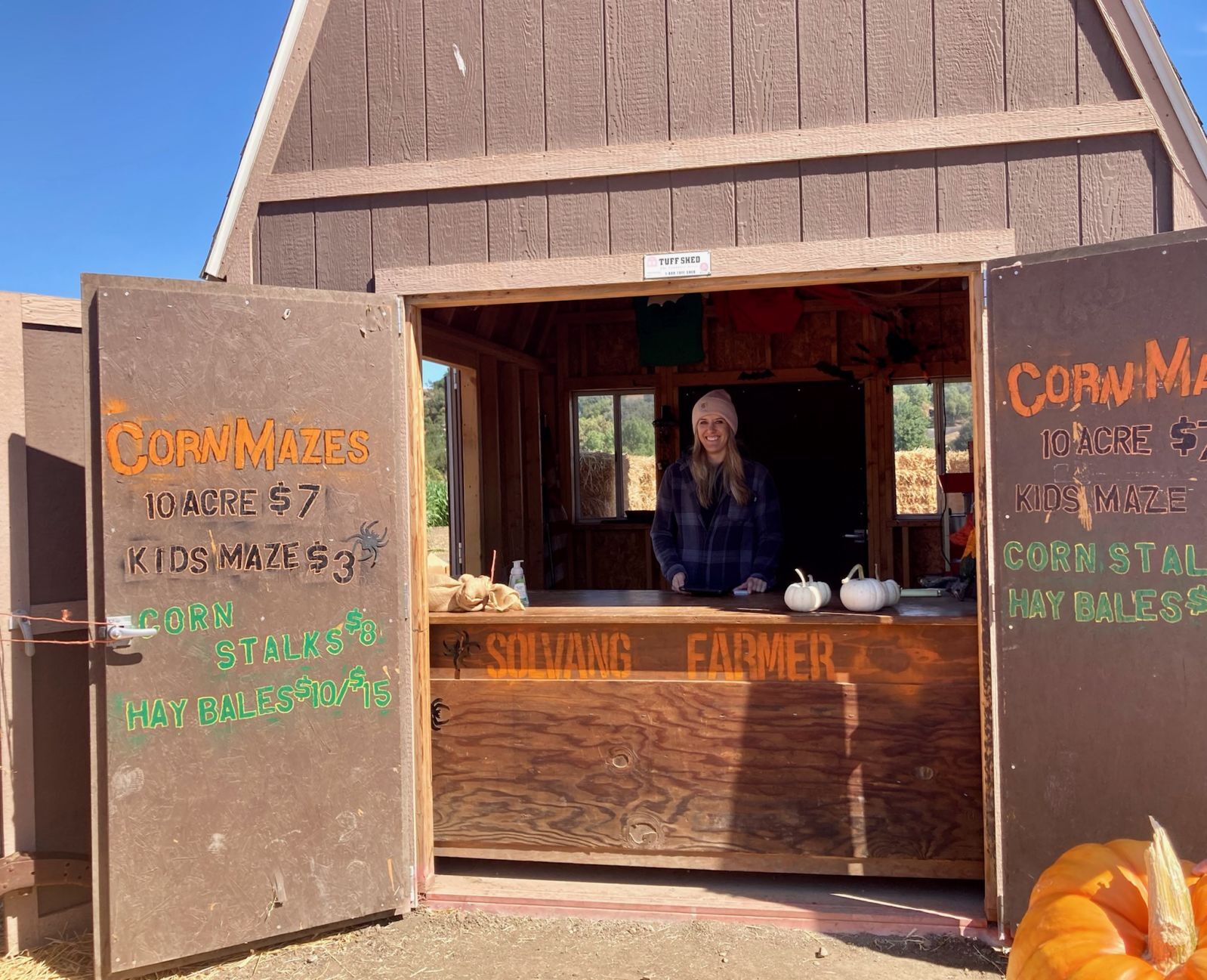 101421 Solvang Pumpkin 6.jpg